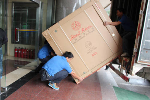 咸丰钢琴贵重工艺品无忧运